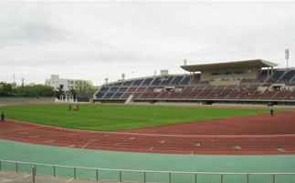 秋田市八橋運動公園陸上競技場
