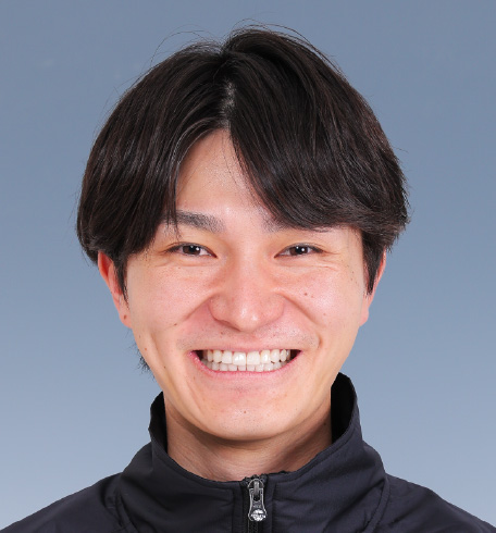 STAFF trainer0 山岸 陸